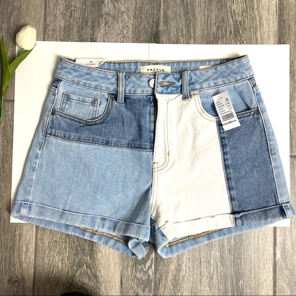 PacSun Pants - NWT Pacsun Mom shorts Size 27